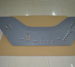 鋁板和碳纖維板哪個(gè)輕？性能表現(xiàn)呢？